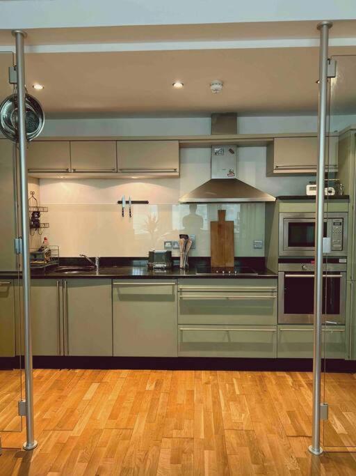 Stunning Victorian Mansion Apartment - Hosted By Agf Property - Free Parking Upon Request Brighton Eksteriør billede