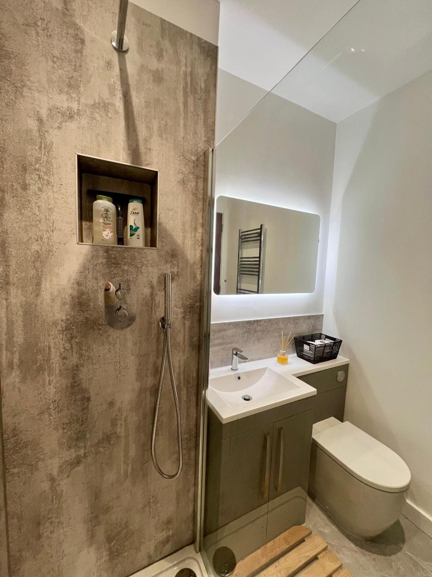 Stunning Victorian Mansion Apartment - Hosted By Agf Property - Free Parking Upon Request Brighton Eksteriør billede